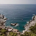 Rocas Roja Beach Campeggio