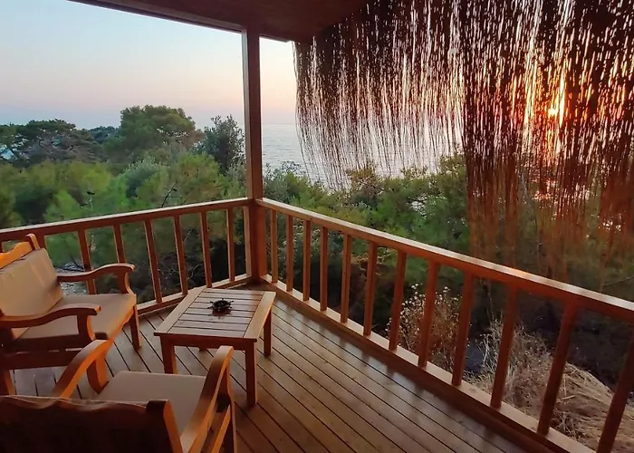 Rocas Roja Beach Faralya